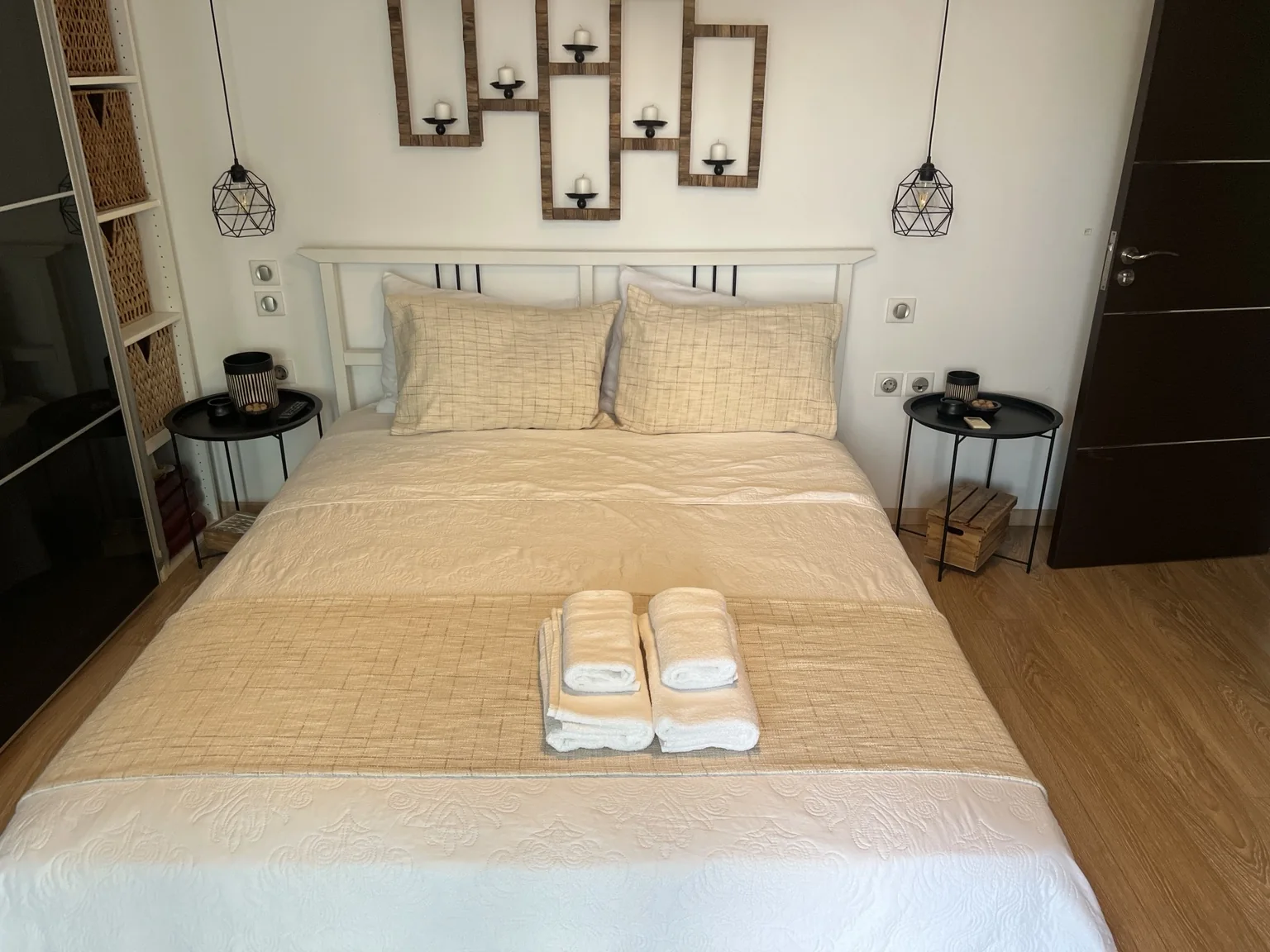 Guest bedroom